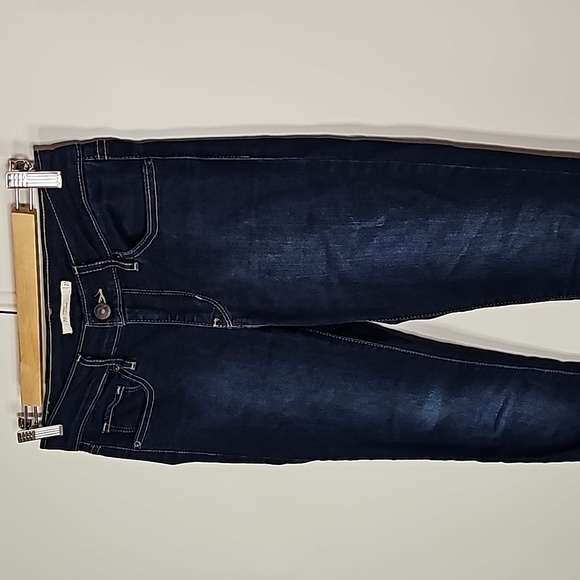 Levi's 711 dark wash 27x32 skinny jeans - Picture 2 of 8